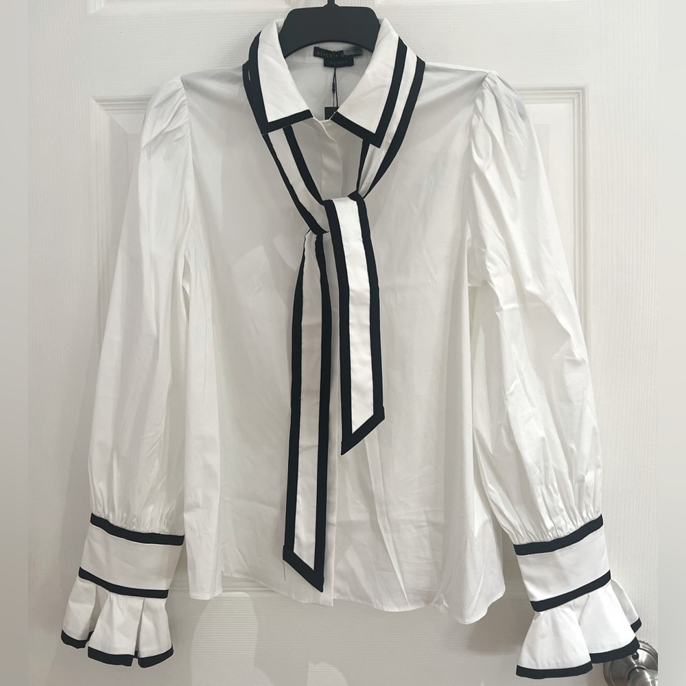 Alice + Olivia Sharen Puff Sleeve Bow Tie Button Blouse (white)